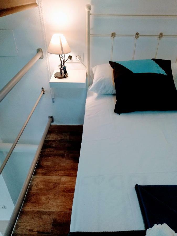 Wish Suite Barrio De Leon En Triana Seville Exterior photo