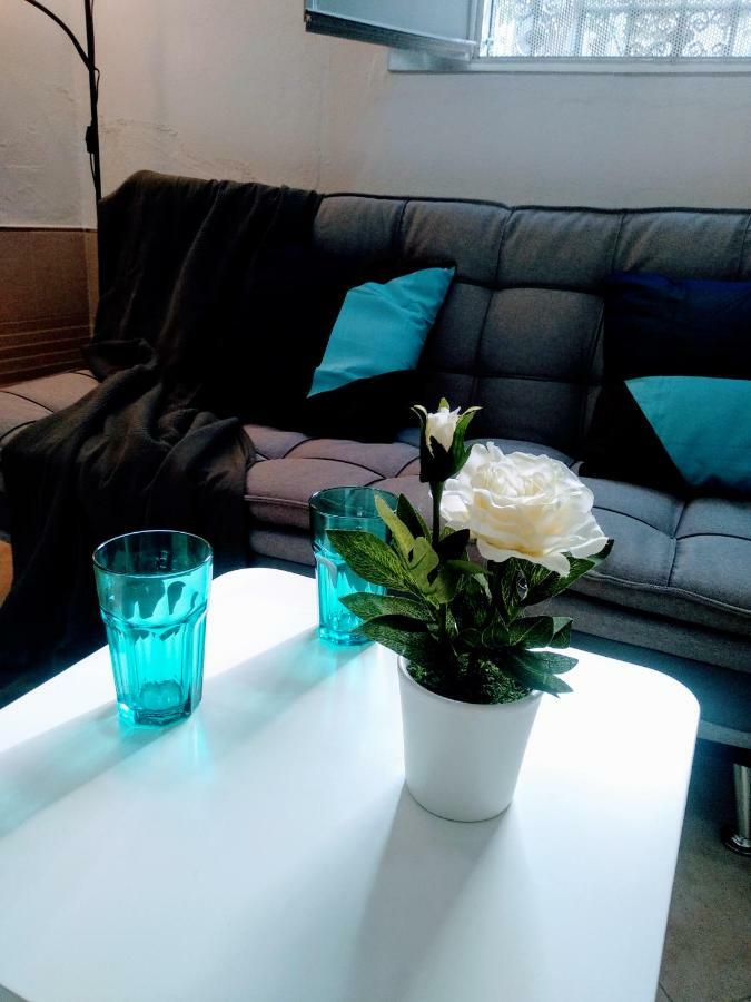Wish Suite Barrio De Leon En Triana Seville Exterior photo