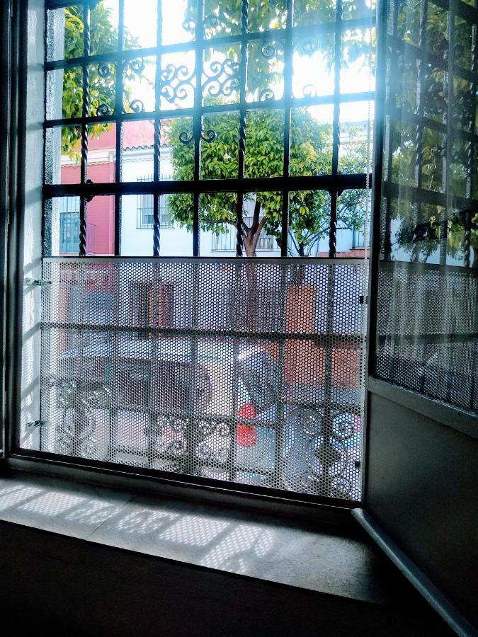 Wish Suite Barrio De Leon En Triana Seville Exterior photo